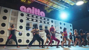 Anitta: Made in Honório 1. sezon 5. bölüm görseli