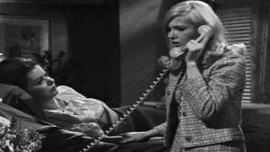 Dark Shadows 3. sezon 1. bölüm görseli