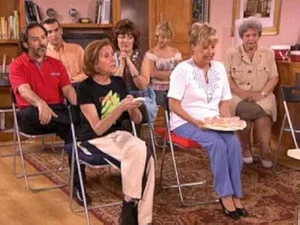 Aquí no hay quien viva 0. sezon 1. bölüm görseli