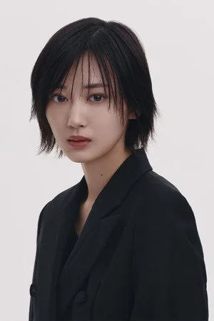 山下美月