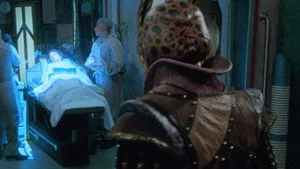 Babylon 5: Başlangıç 5. sezon 20. bölüm görseli