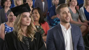 Schitt's Creek 3. sezon 13. bölüm görseli