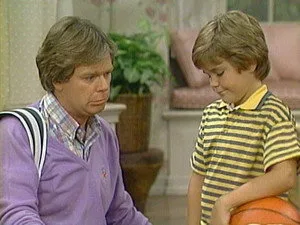 Small Wonder 1. sezon 17. bölüm görseli