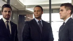 Arrow 5. sezon 12. bölüm görseli