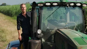 NCIS: New Orleans 4. sezon 8. bölüm görseli