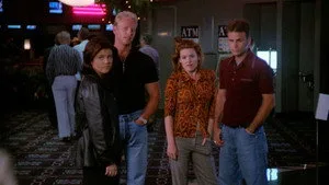 Beverly Hills, 90210 7. sezon 10. bölüm görseli