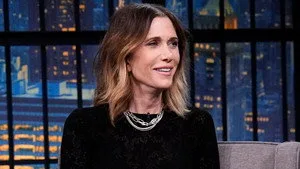Late Night with Seth Meyers 13. sezon 51. bölüm görseli