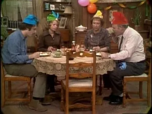 All in the Family 1. sezon 1. bölüm görseli