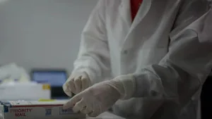 Sır Kolisi