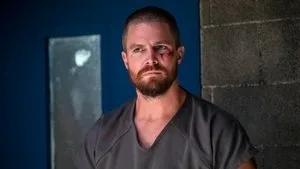 Arrow 7. sezon 1. bölüm görseli