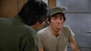 M*A*S*H 5. sezon 19. bölüm görseli