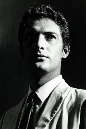 Enrique Lizalde