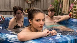 Please Like Me 3. sezon 9. bölüm görseli