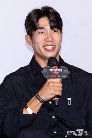 홍범석