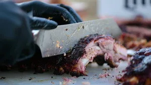 Barbecue Showdown 3. sezon 2. bölüm görseli