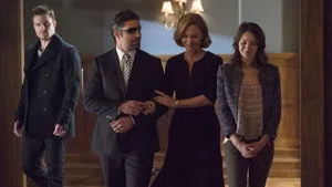 Arrow 2. sezon 15. bölüm görseli