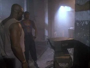 Miami Vice 4. sezon 5. bölüm görseli