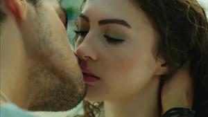 Güneşin Kızları 1. sezon 11. bölüm görseli
