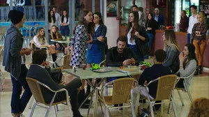 Güneşin Kızları 1. sezon 23. bölüm görseli