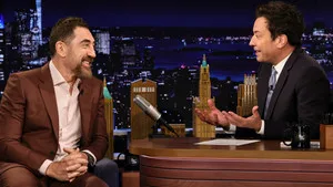 The Tonight Show Starring Jimmy Fallon 12. sezon 125. bölüm görseli