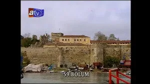 Parmaklıklar Ardında 2. sezon 33. bölüm görseli