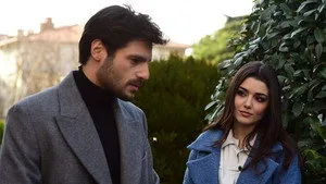 2. Bölüm: Sarı Takım Elbiseli Adam
