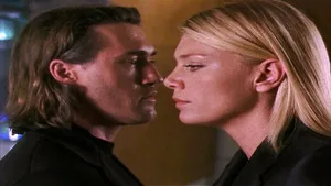 La Femme Nikita 2. sezon 22. bölüm görseli