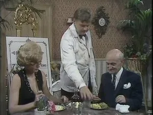 The Benny Hill Show 1. sezon 3. bölüm görseli
