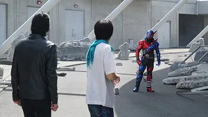 Kamen Rider 28. sezon 42. bölüm görseli