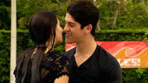 Every Witch Way 4. sezon 1. bölüm görseli
