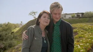 Life After Death with Tyler Henry 1. sezon 8. bölüm görseli