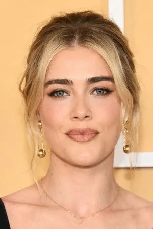 Melissa Roxburgh