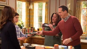 American Housewife 2. sezon 20. bölüm görseli