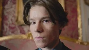 Young Royals 1. sezon 1. bölüm görseli