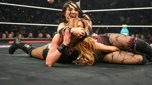 WWE Raw 33. sezon 20. bölüm görseli