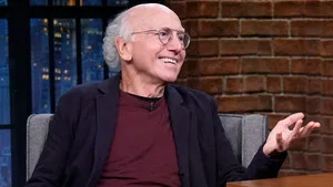 Late Night with Seth Meyers 13. sezon 15. bölüm görseli