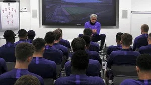 All or Nothing: Tottenham Hotspur 1. sezon 4. bölüm görseli