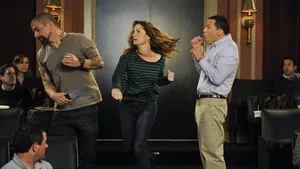 Two and a Half Men 11. sezon 9. bölüm görseli