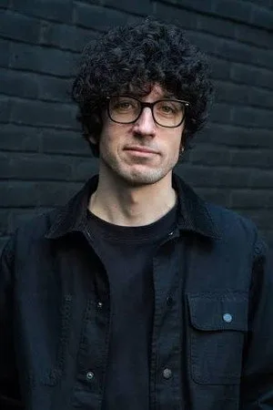 Luis Almau