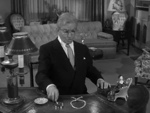 Alfred Hitchcock Sunar 4. sezon 20. bölüm görseli