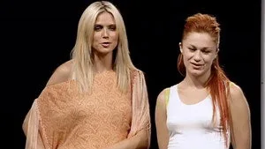 Project Runway 1. sezon 4. bölüm görseli