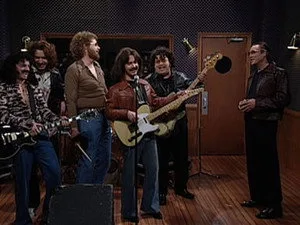 Saturday Night Live 25. sezon 16. bölüm görseli
