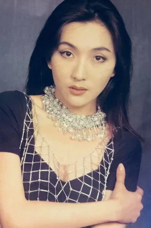 甄楚倩
