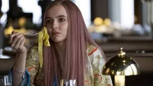 Killing Eve 2. sezon 7. bölüm görseli