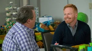 Modern Family 9. sezon 22. bölüm görseli