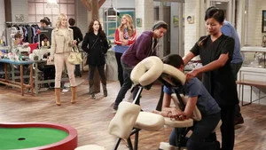 2 Broke Girls 4. sezon 8. bölüm görseli