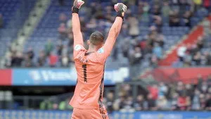 Dat ene woord - Feyenoord 1. sezon 9. bölüm görseli