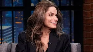 Late Night with Seth Meyers 13. sezon 85. bölüm görseli