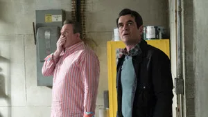 Modern Family 9. sezon 21. bölüm görseli