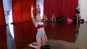 Dance Moms 5. sezon 24. bölüm görseli